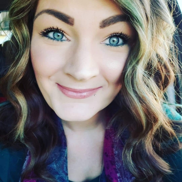 The reason for my closet & a peek into my 🌍 - Picture 12 of 16